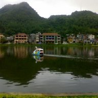 Vầng Trăng Khóc