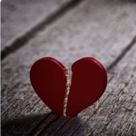 Em 1 mình quen rồi